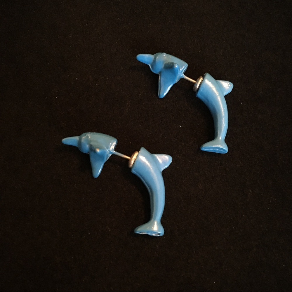 Jewelry - VINTAGE Blue Dolphin Earrings - Picture 2 of 9